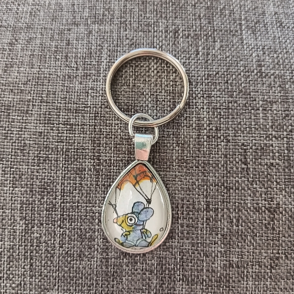 Richard Scarry 1970s book page keyring Mouse - Picture 4 of 4